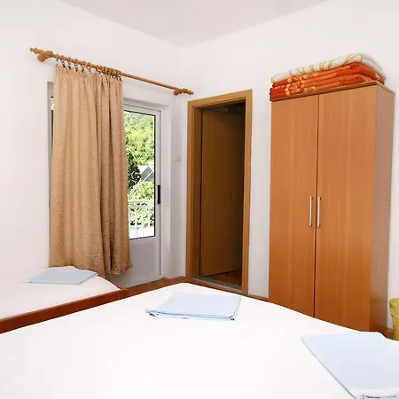 Podaca 4734a *